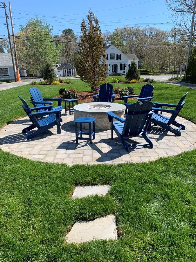Cape Cod Wishing Well Motel ฮาริชพอร์ต ภายนอก รูปภาพ